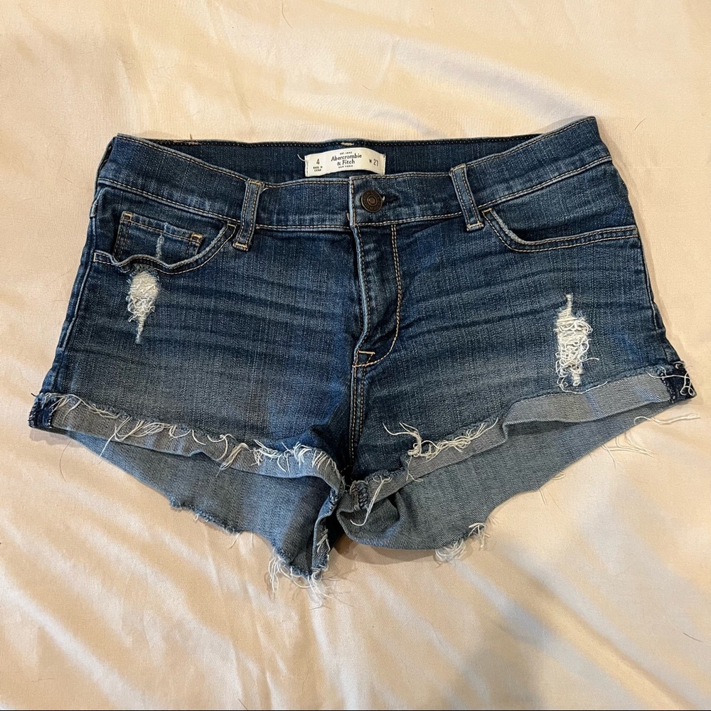 Low Rise Abercrombie Jean Shorts Size 4